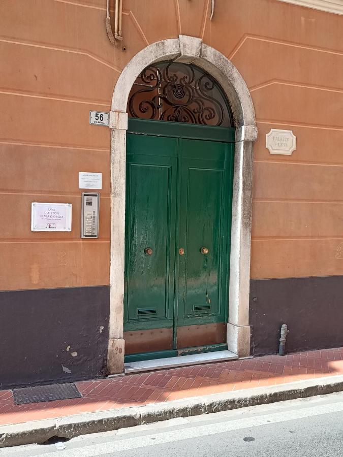 Casa Alexandra In Centro E A Pochi Passi Dal Mare Apartamento Imperia Exterior foto